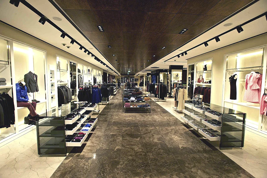 Sarar - Referenz der Figo Gmbh, Ladenbau, Shopdesign, Shopkonzepte